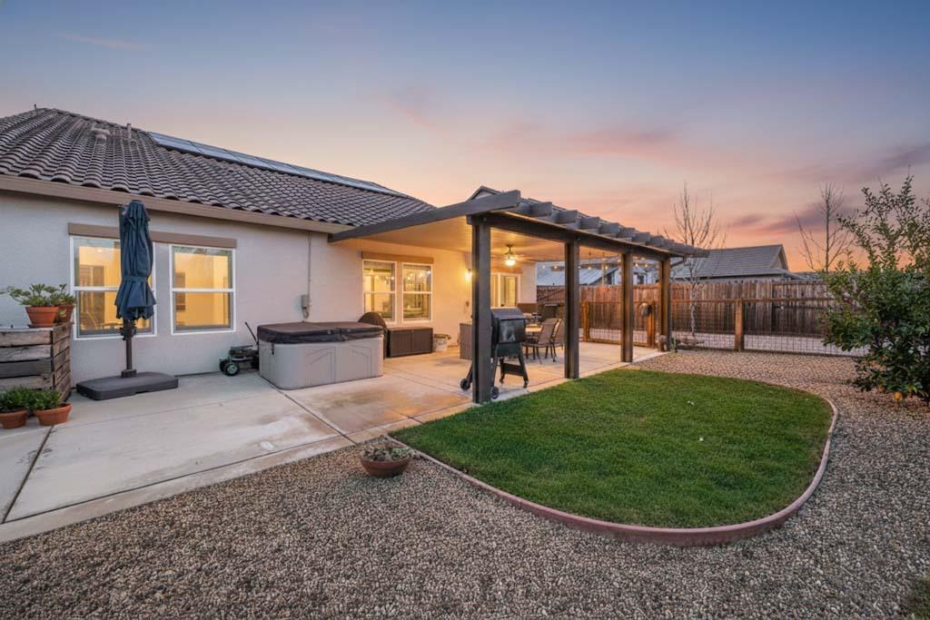 1124 Elm Terrace Way