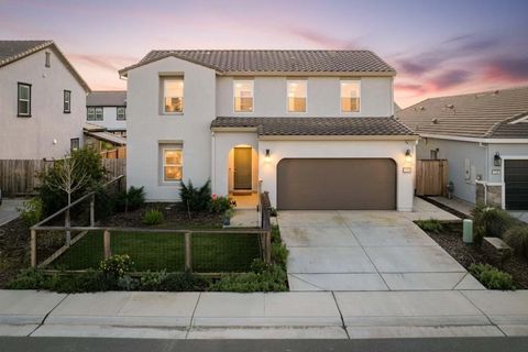 1124 Elm Terrace Way Wheatland CA 95692