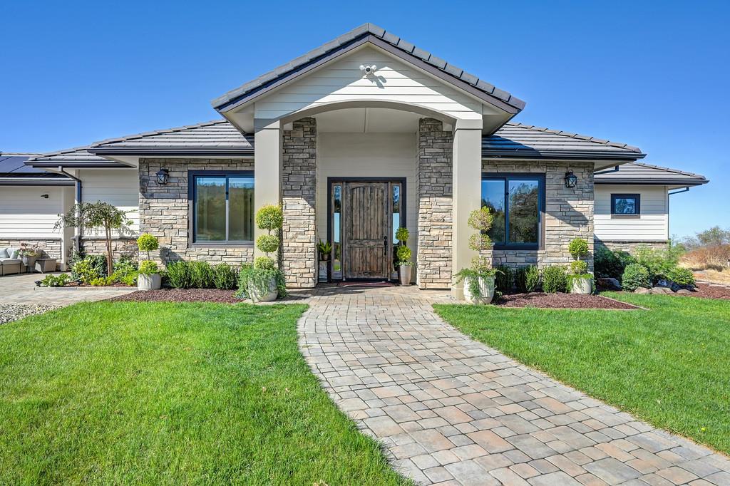 5110 Broken Bow Lane