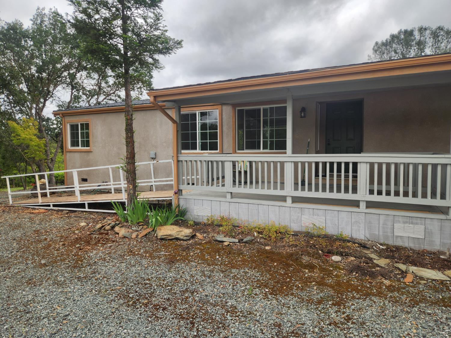 2770 Salmon Road 3