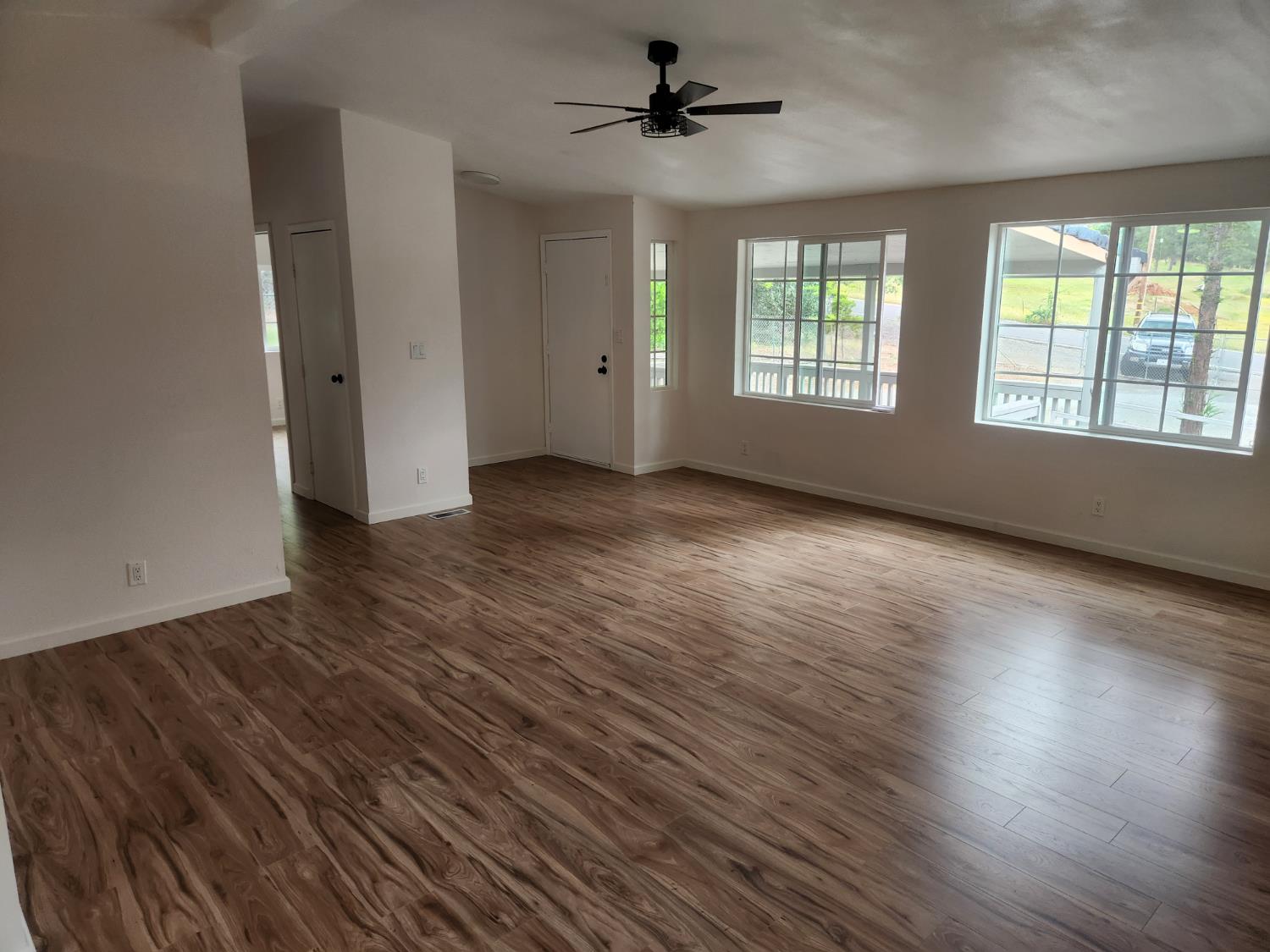 2770 Salmon Road 3