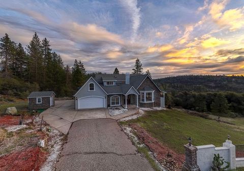 10246 Ranch Road Rough and Ready CA 95975