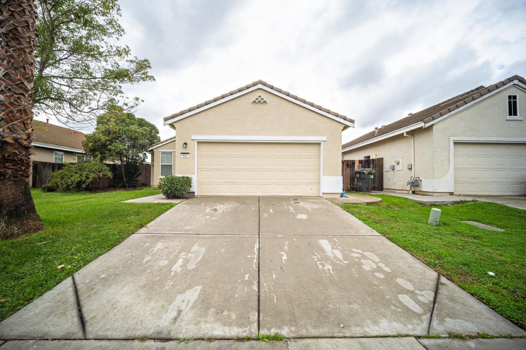 Photo of 417 Arlingdale Circle, Rio Linda, CA 95673 (MLS # 225147011)