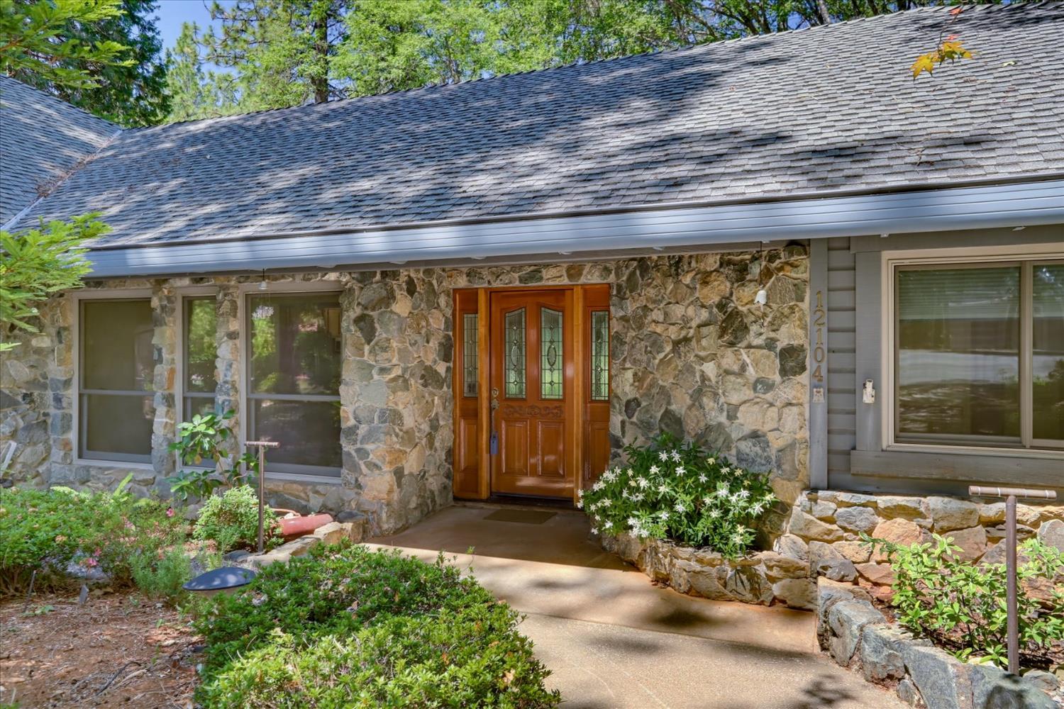 12104 Sunny Slope Drive
