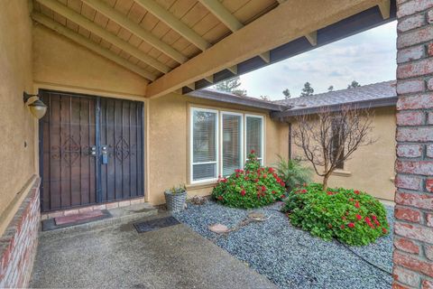 7065 Wavecrest Way, Sacramento, CA 95831 - #: 225027521