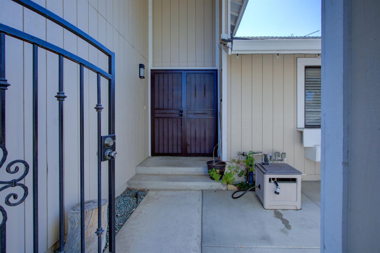 2700 Mill Oak Drive
