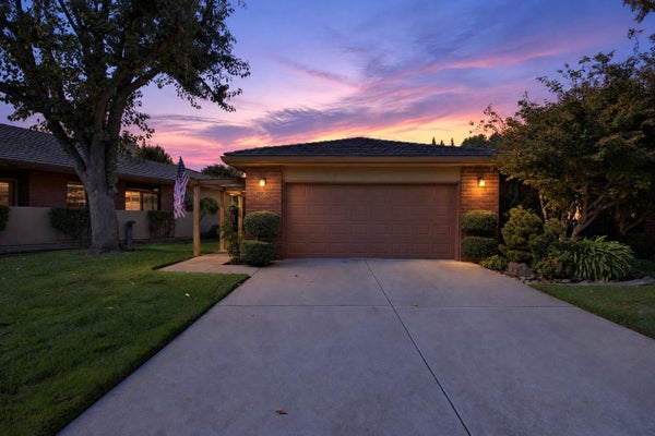 2451 MACARTHUR PKWY, LODI, CA 95242 - Image a928386c207c02932534d42bfca4e4be/658681336