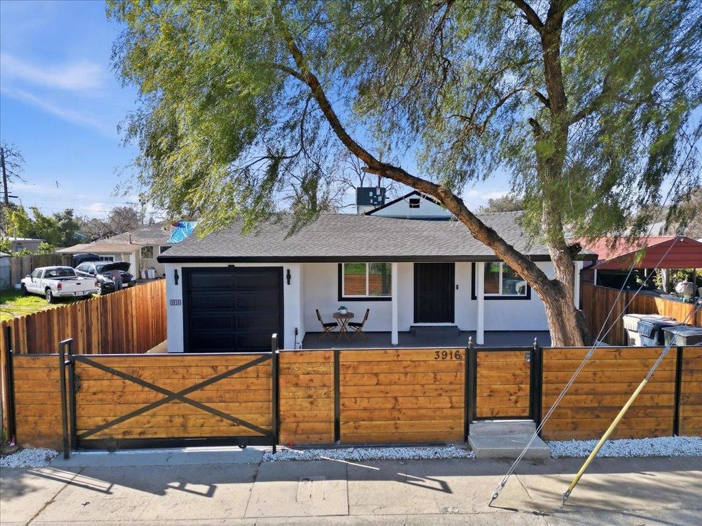 Photo of 3916 38th Street, Sacramento, CA 95820 (MLS # 226017843)