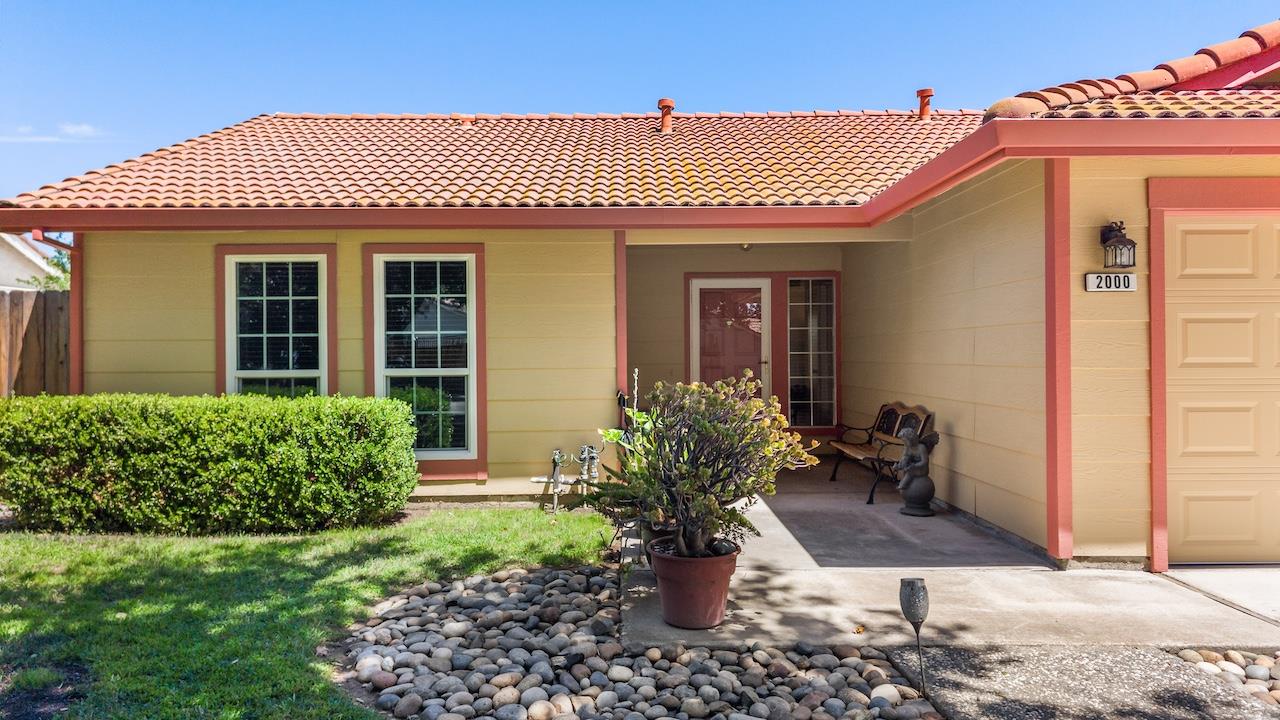 2000 Ashland Drive