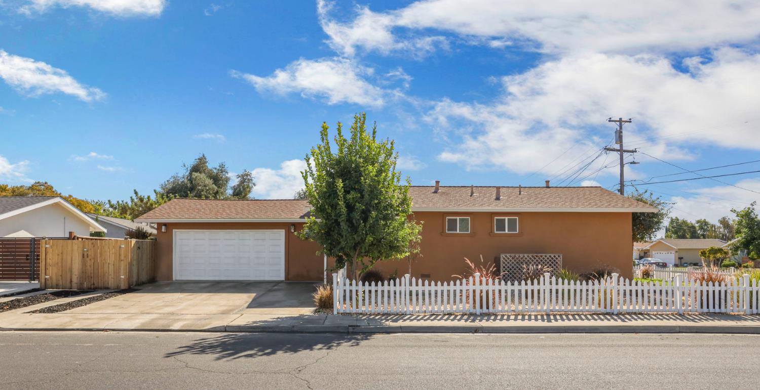 783 Falcon Way