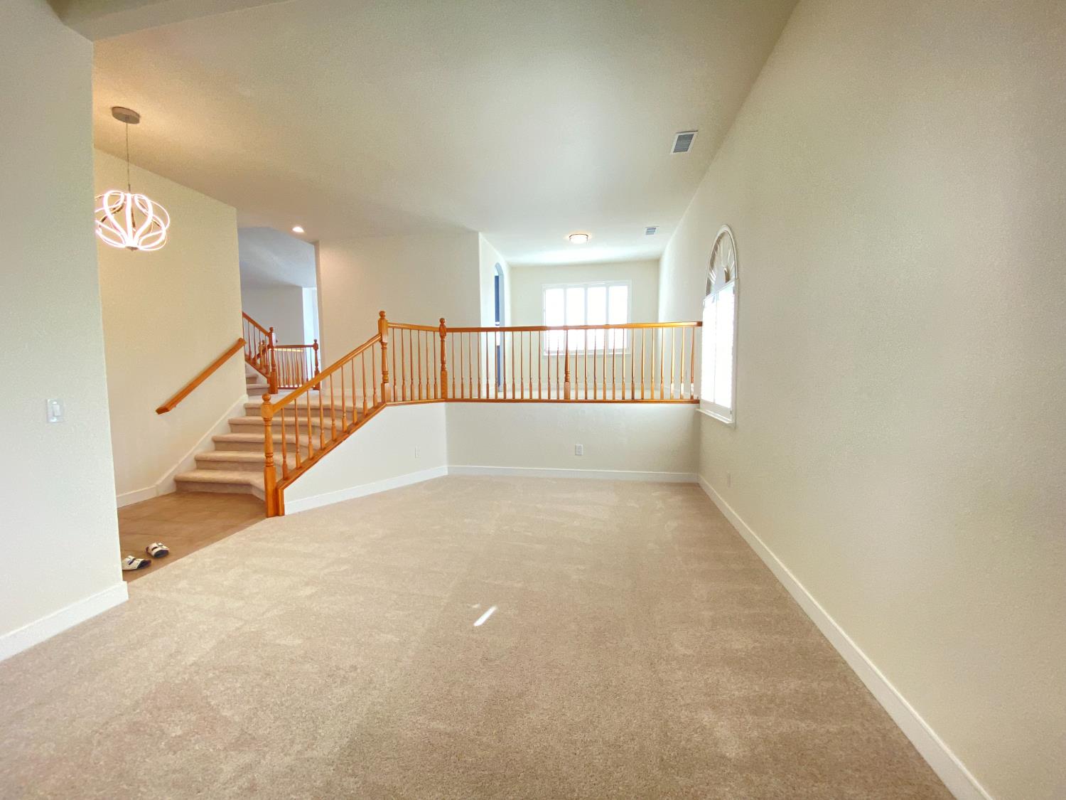 Gustine, California 95322, United States, 4 Bedrooms Bedrooms, ,3 BathroomsBathrooms,Residential,Active,218503