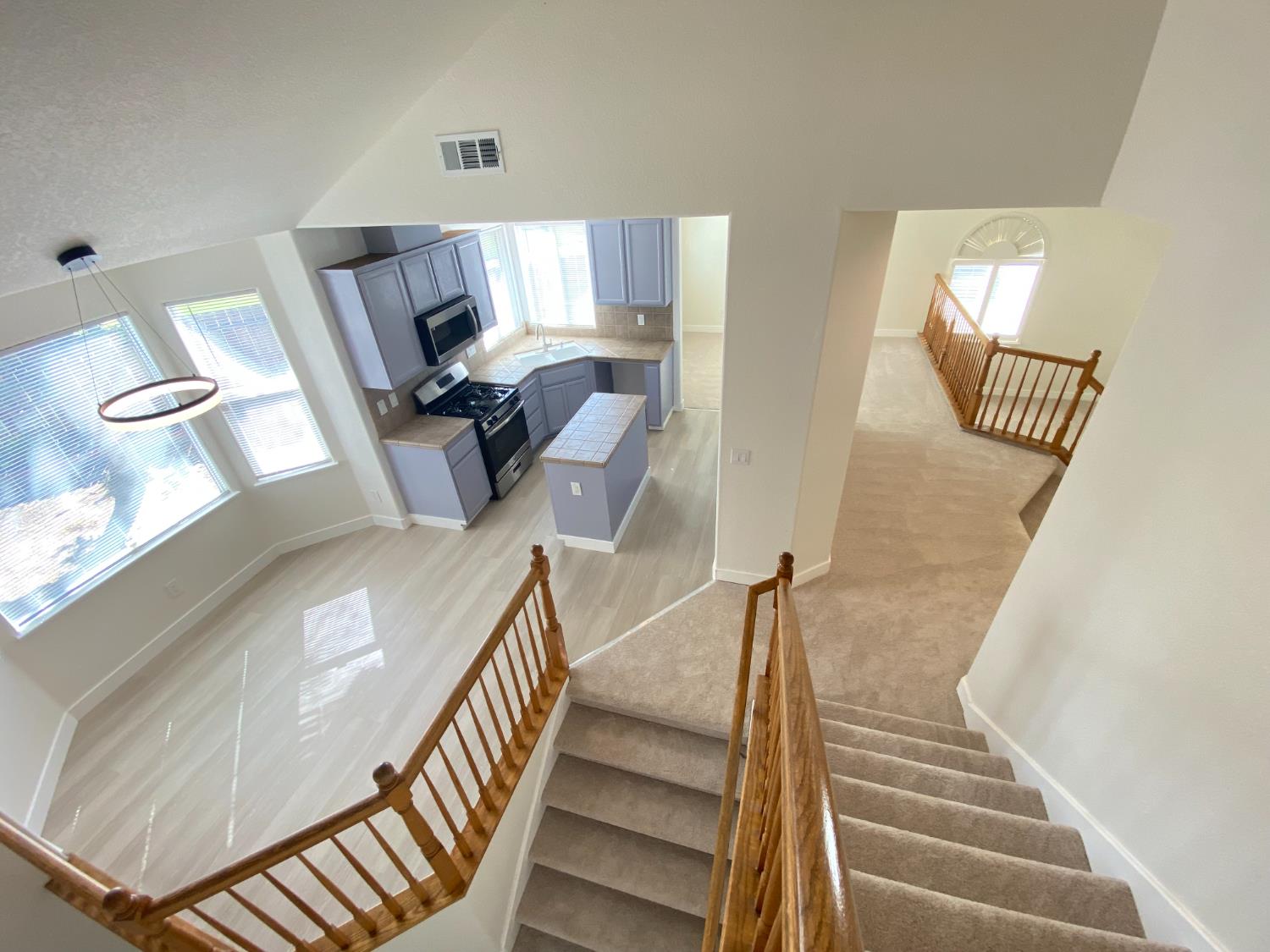 Gustine, California 95322, United States, 4 Bedrooms Bedrooms, ,3 BathroomsBathrooms,Residential,Active,218503