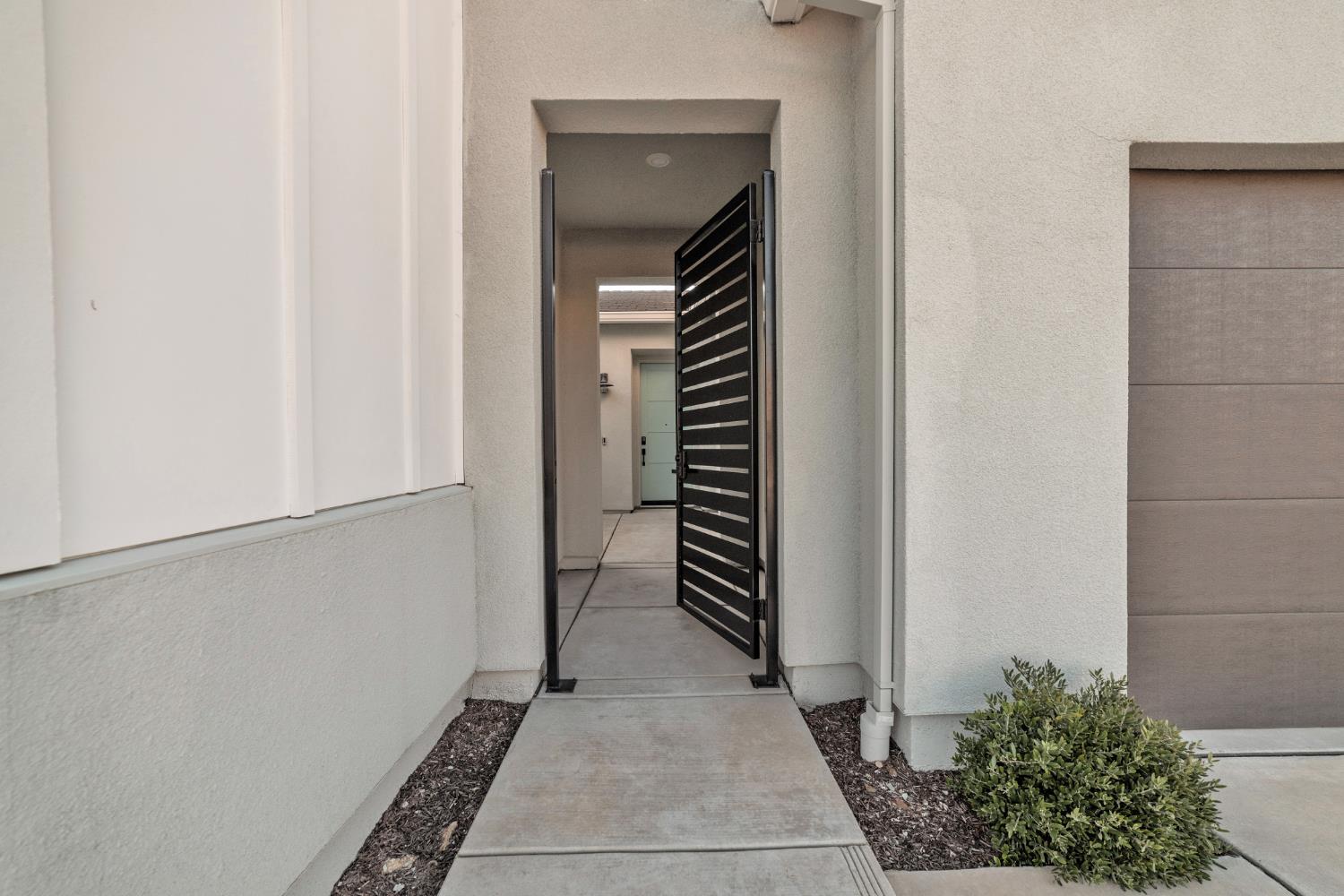 14893 Auburn Summit Drive