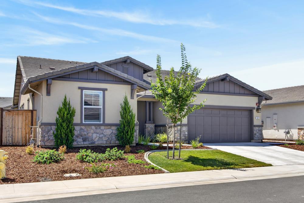 1221 Alpine Way