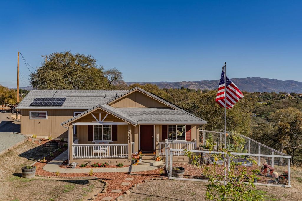 Photo of 2321 Hartvickson Lane, Valley Springs, CA 95252 (MLS # 225140177)