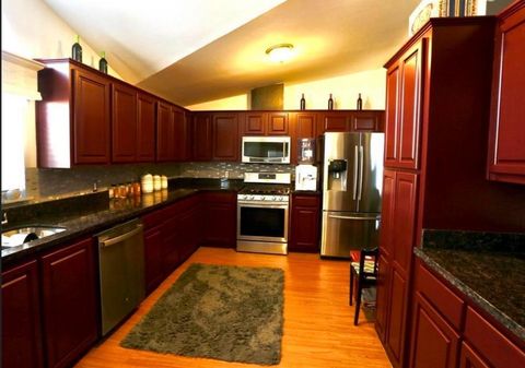 652 S Elmhurst Avenue Oakland CA 94603