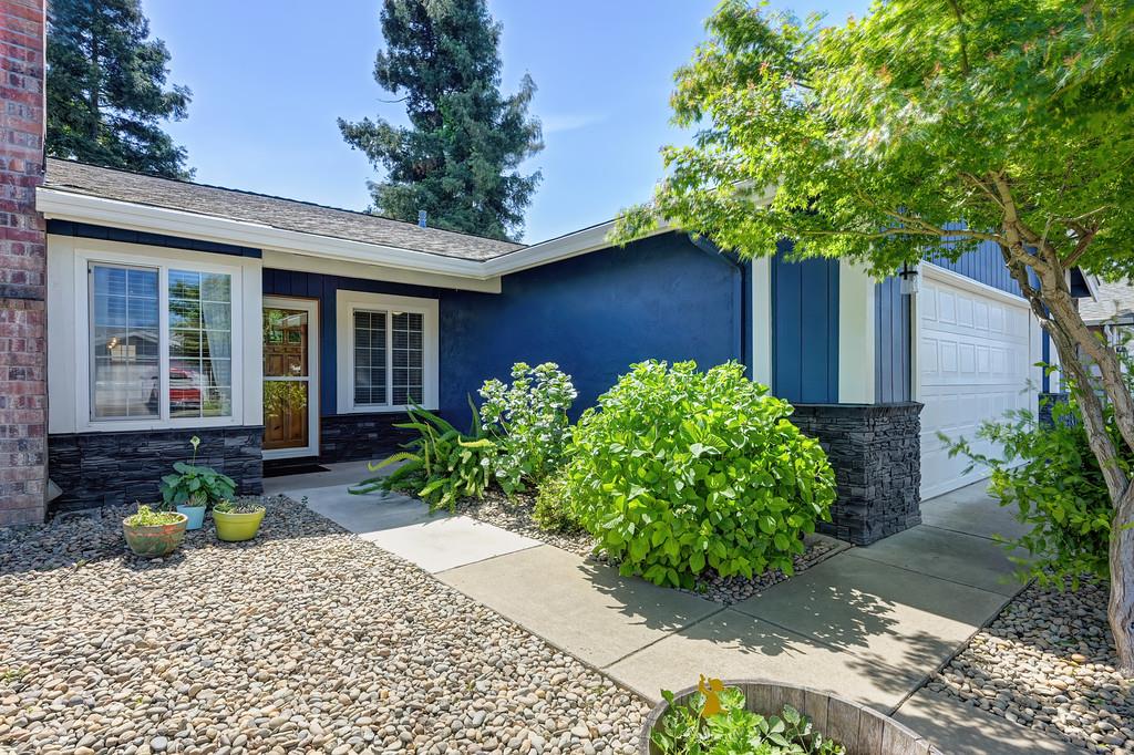 8940 Castle Park Dr.