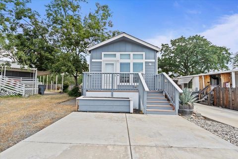 MLS: 225062712