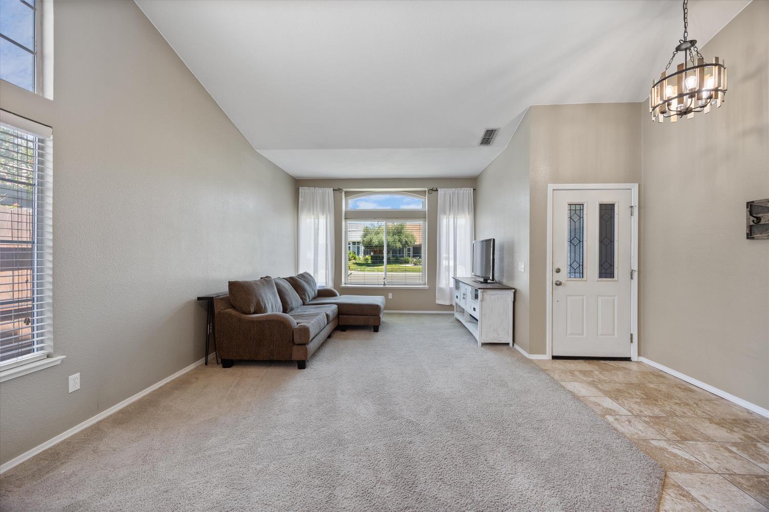 8345 Clear Corrie Court