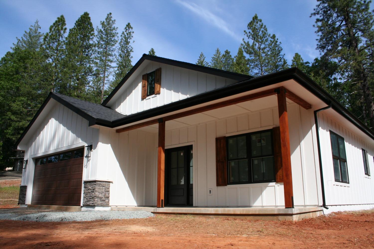 5569 Crestline Drive
