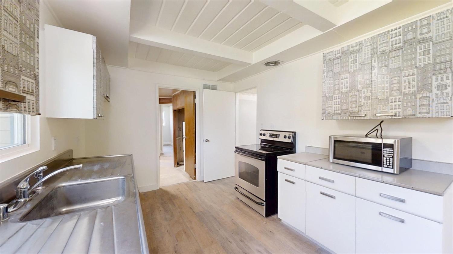 2433 Gwen Drive