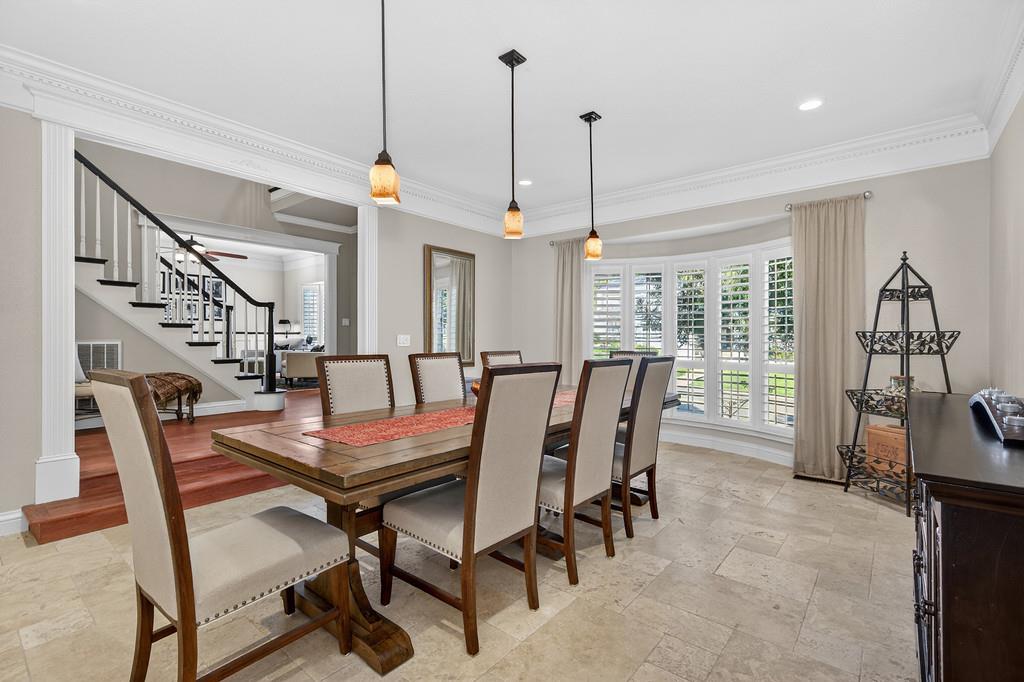 1980 Sheffield Drive