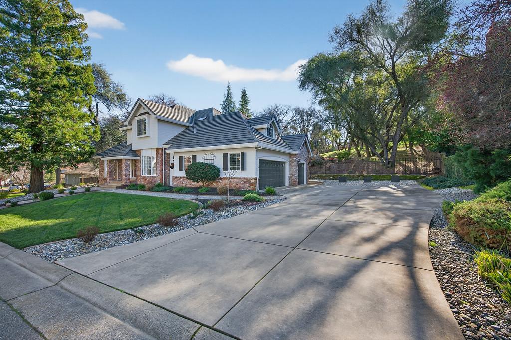 1980 Sheffield Drive