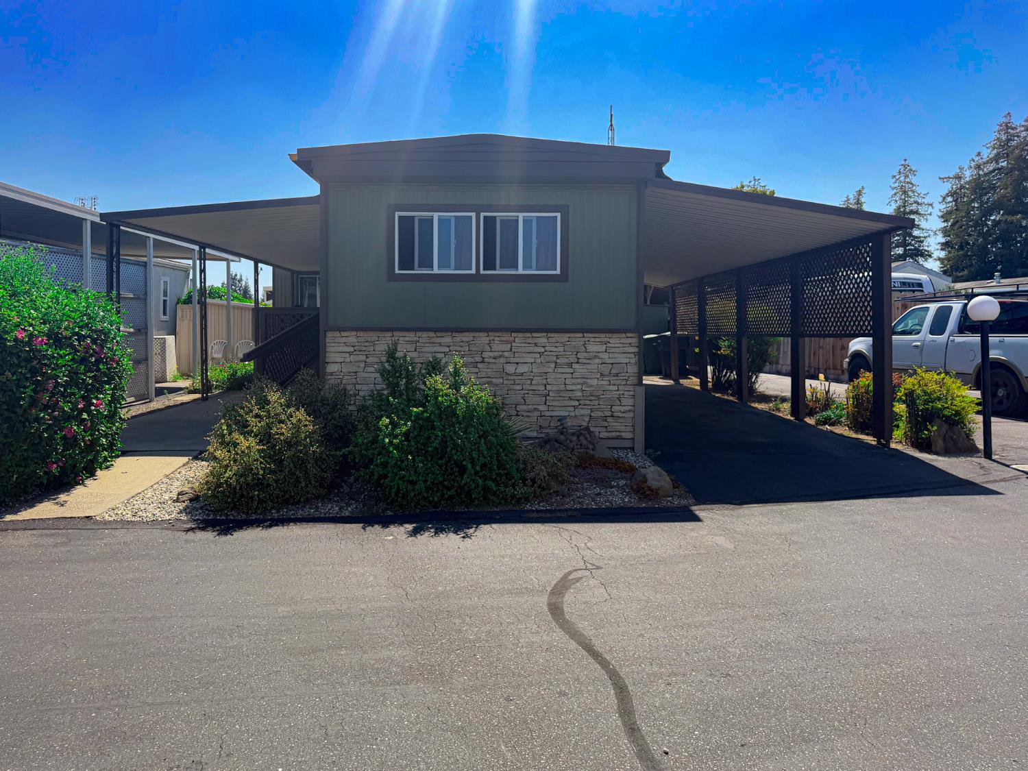 2107 Patterson Road 31