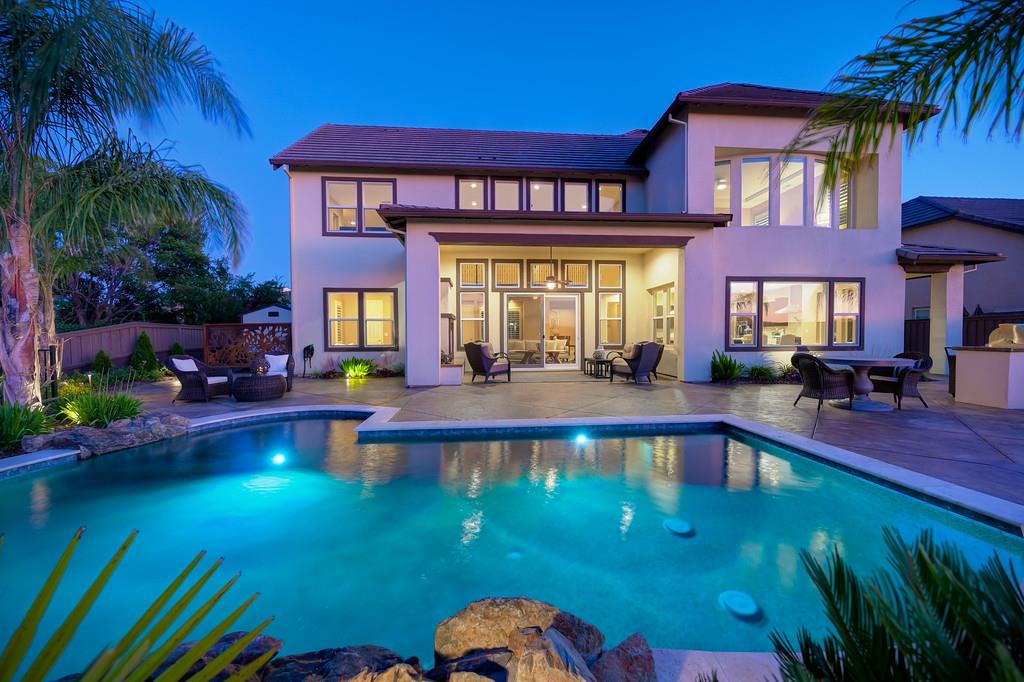 821 Candlewood Drive