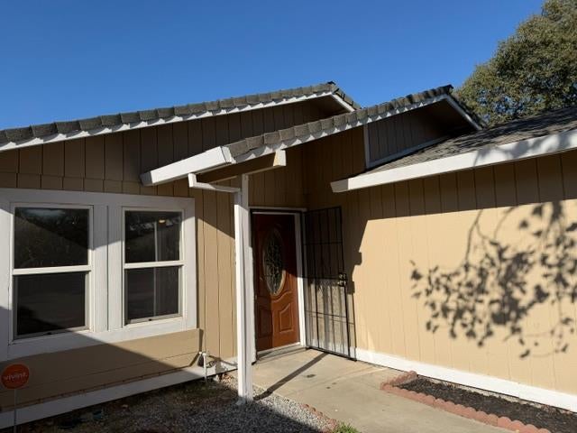 1209 North