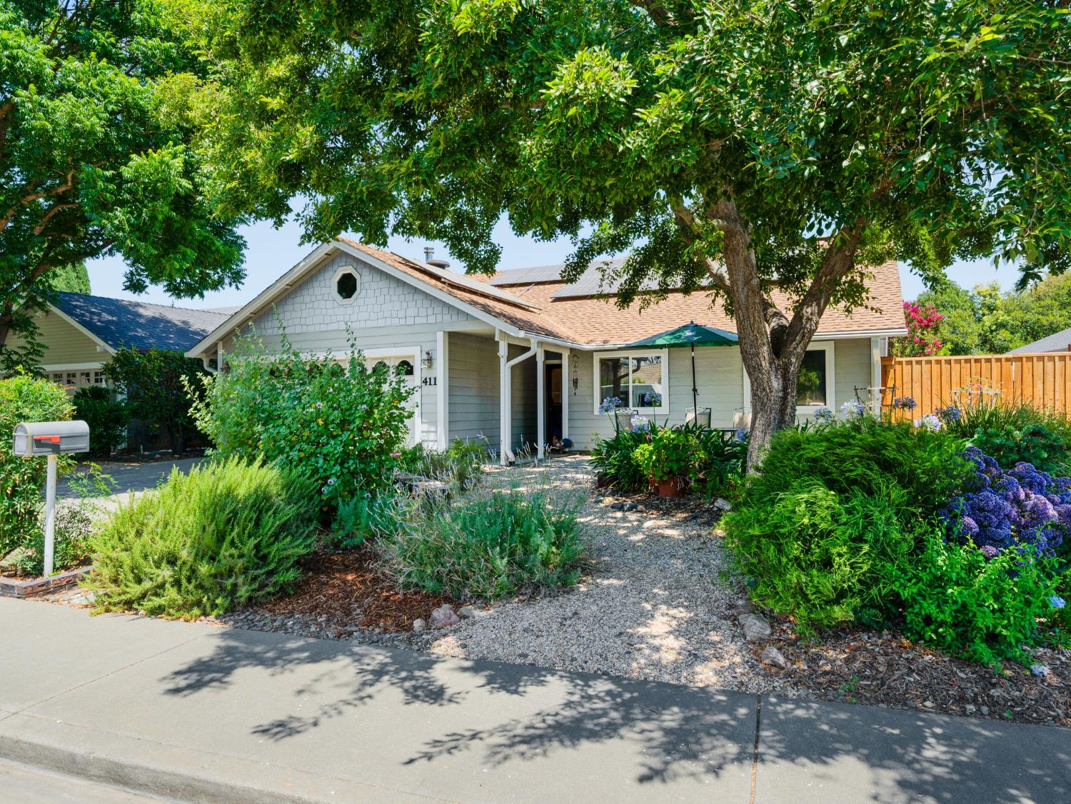 411 Dry Creek Lane