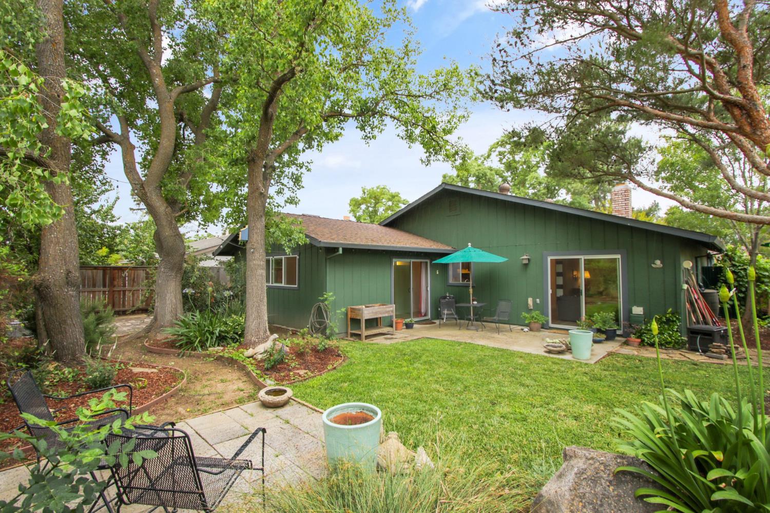 1418 Garrison Street