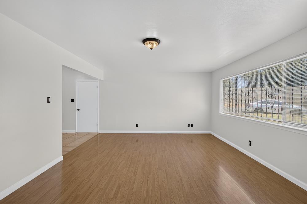 2012 Harris Avenue