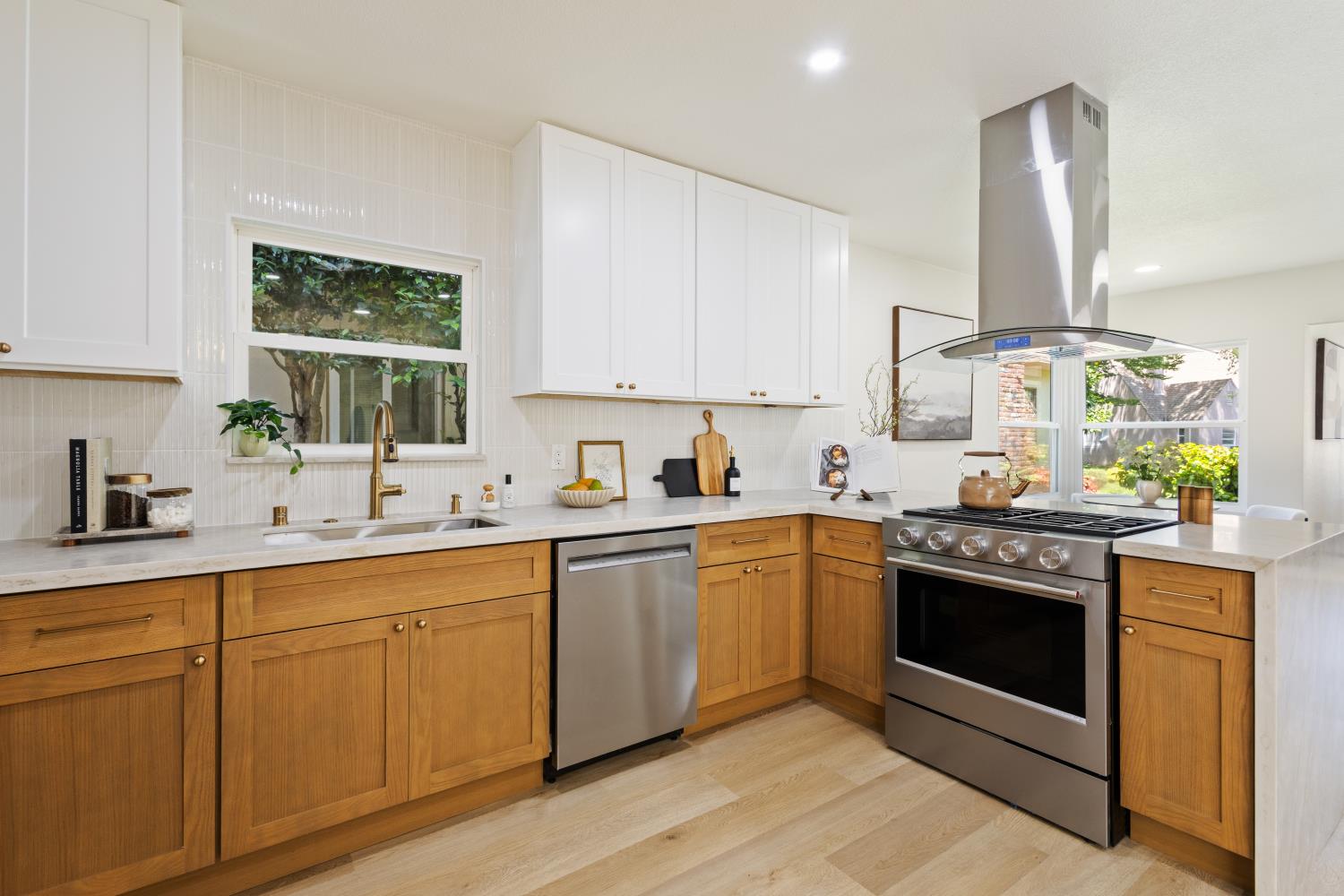846 Vallejo Way