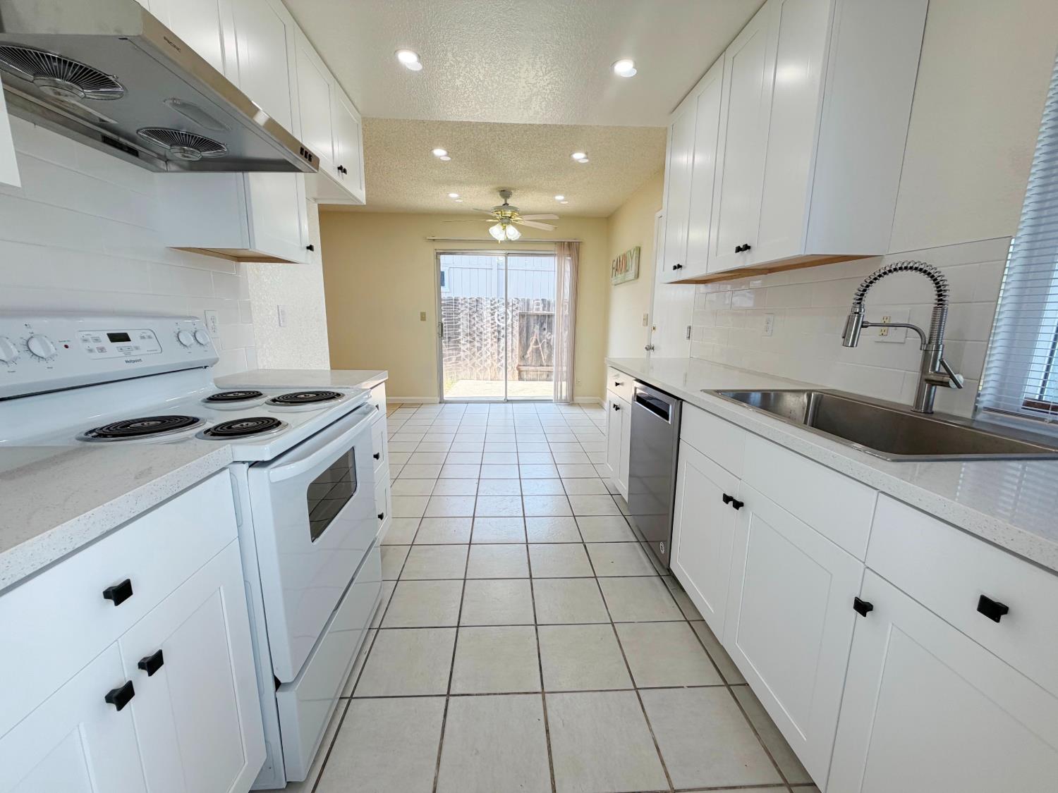 6260 Sunrise South Drive