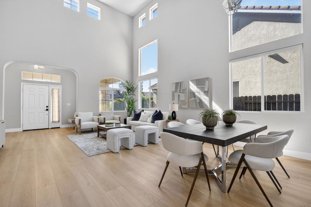 Photo of 6505 Pallazzo Way, Elk Grove, CA 95757 (MLS # 226030255)