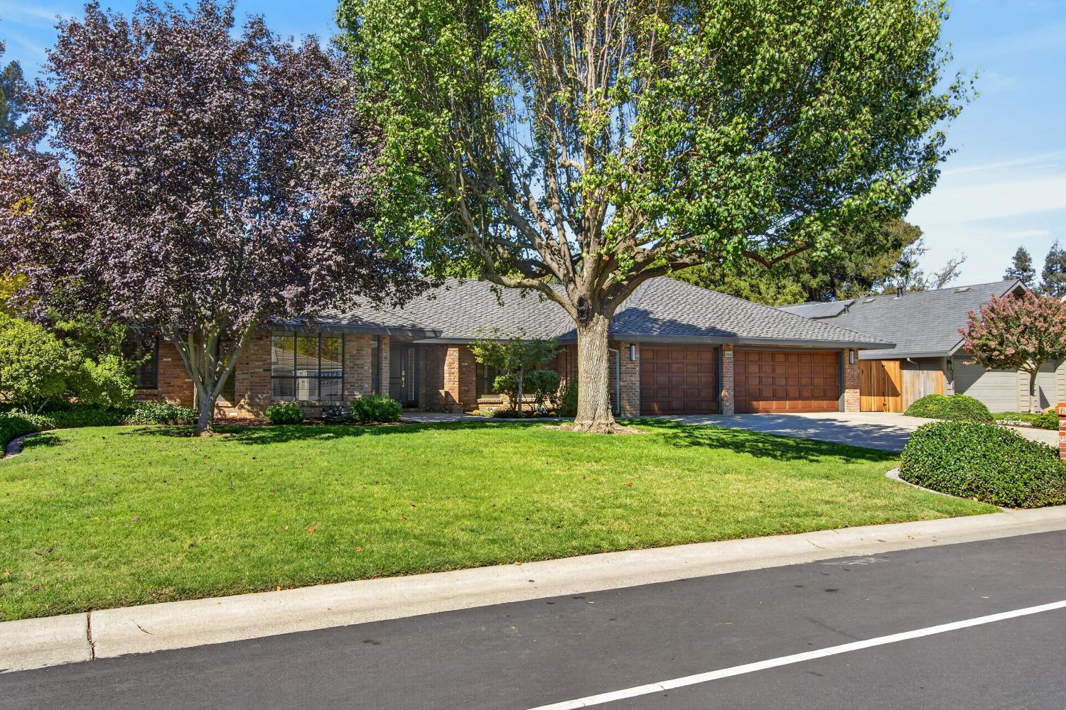 27020 E El Macero Drive