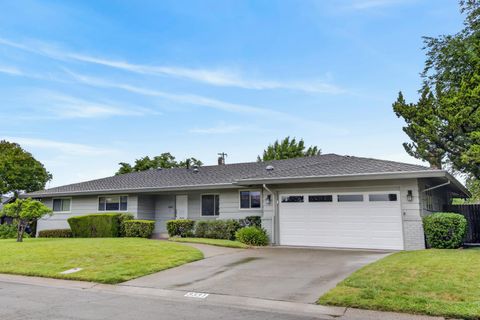 3331 Ellenmere Drive Sacramento CA 95821