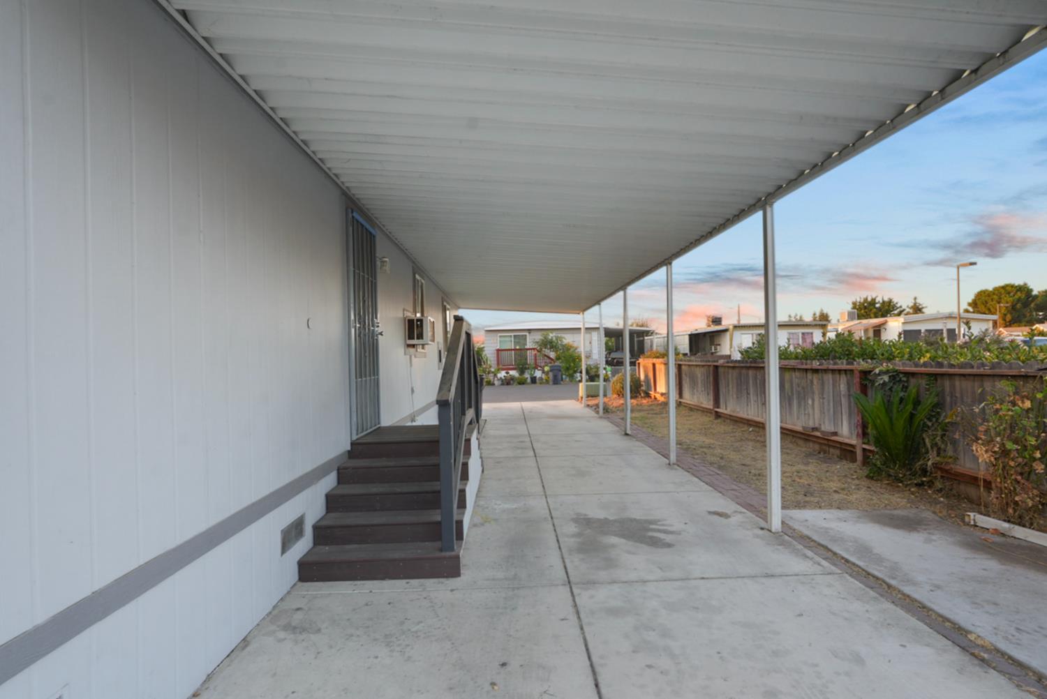 8200 Jantzen Road 3