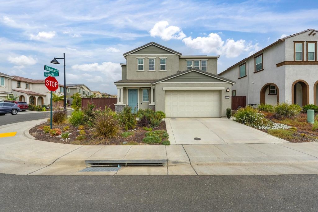 Photo of 4402 French Drive, Folsom, CA 95630 (MLS # 225125786)