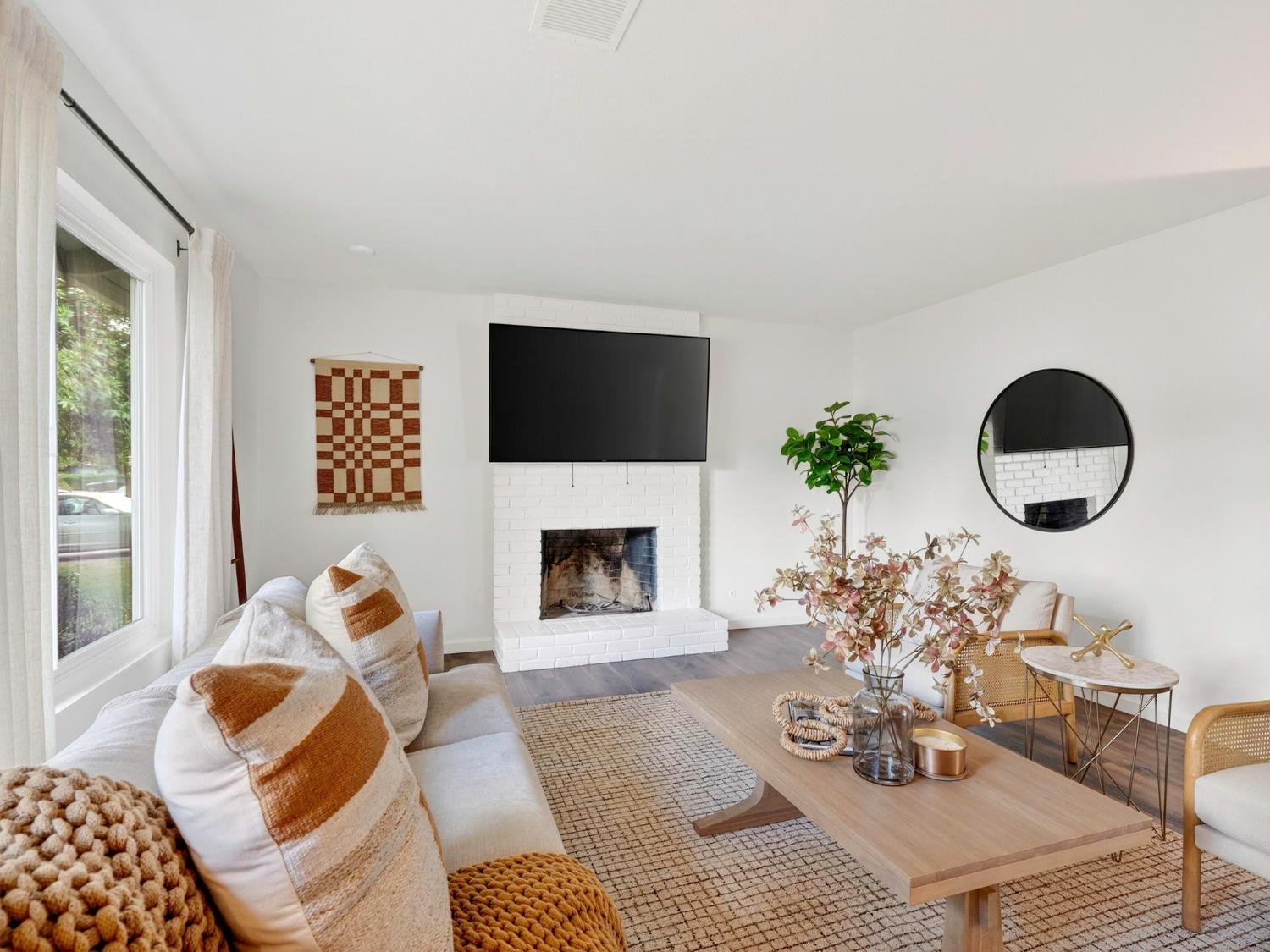 2620 Belmont Drive