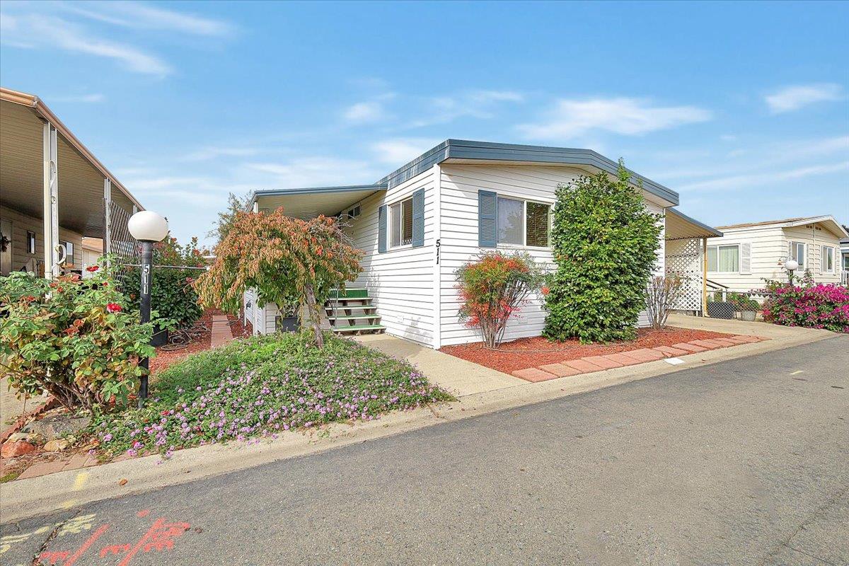 1155 Pease Road 511