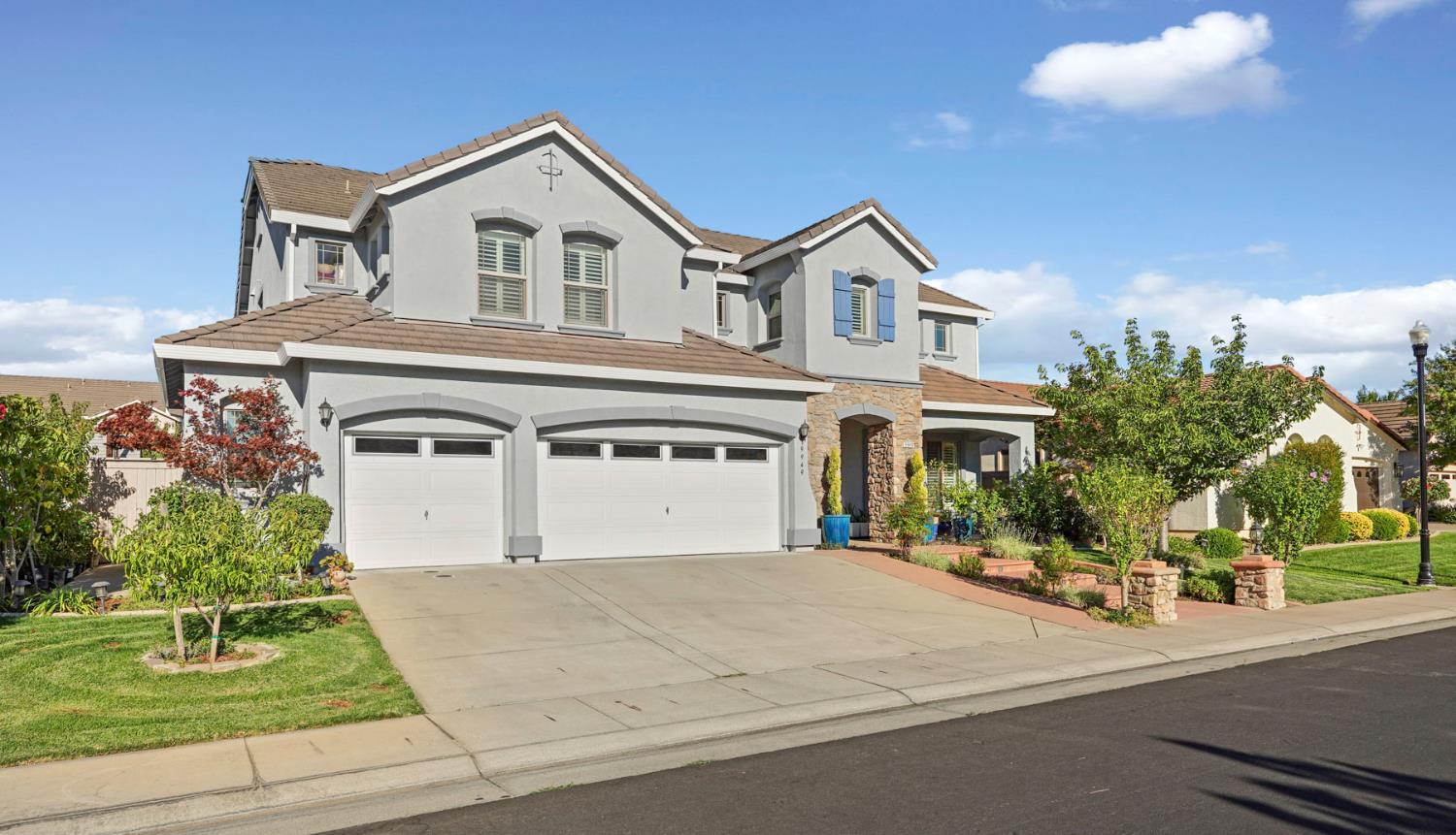 9949 Dove Shell Way