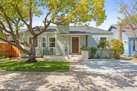 938 50th Street Sacramento CA 95819