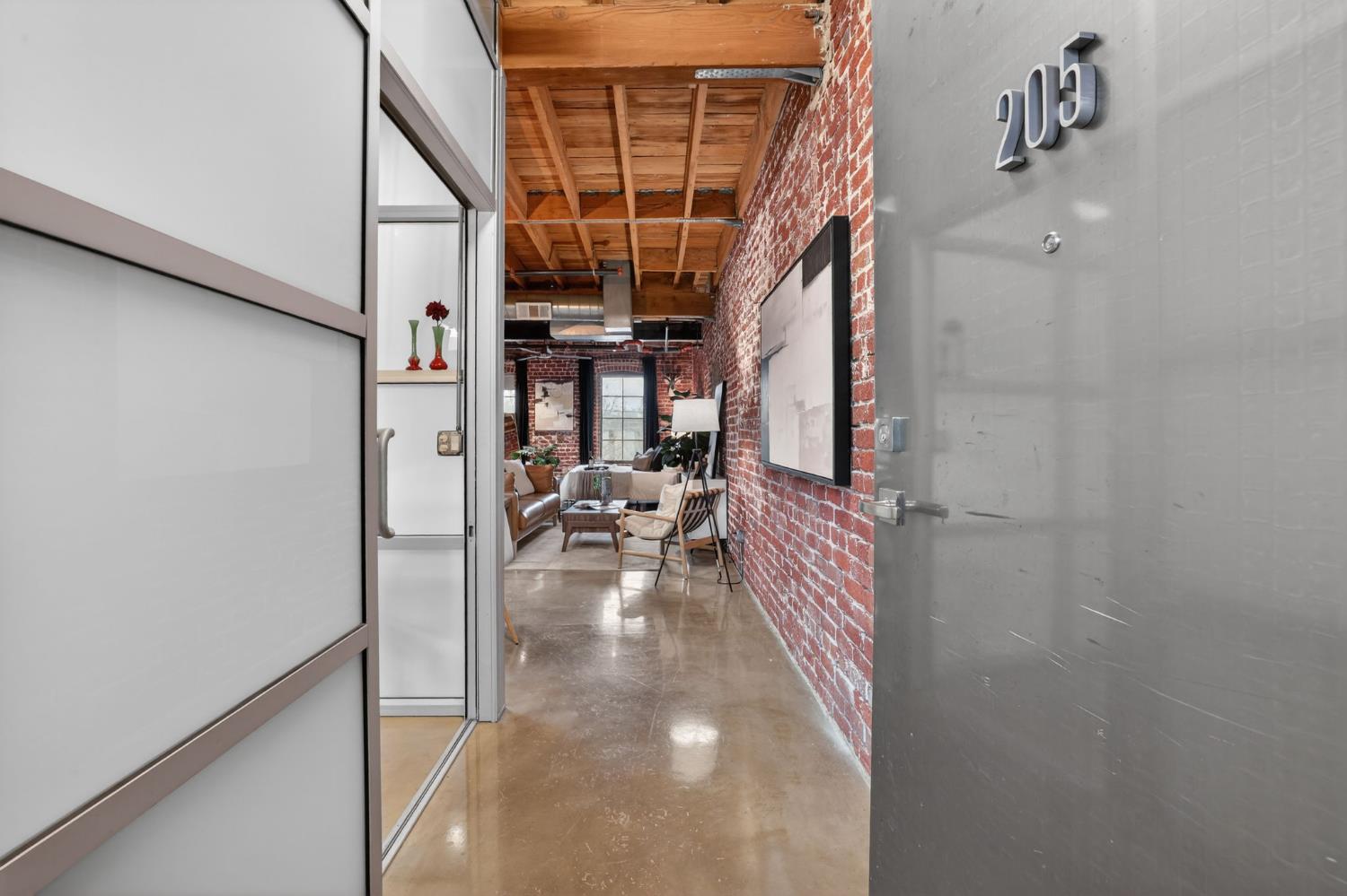 1725 14th Street 205