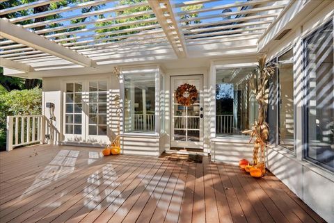 43120 Montgomery Avenue Davis CA 95618