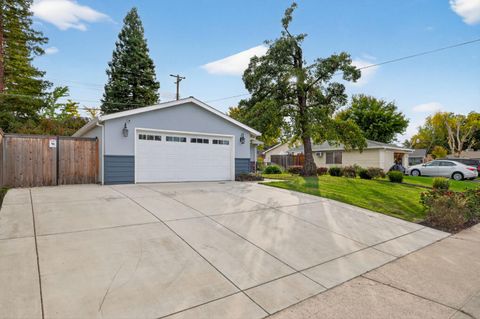 6304 Edgerton Carmichael CA 95608