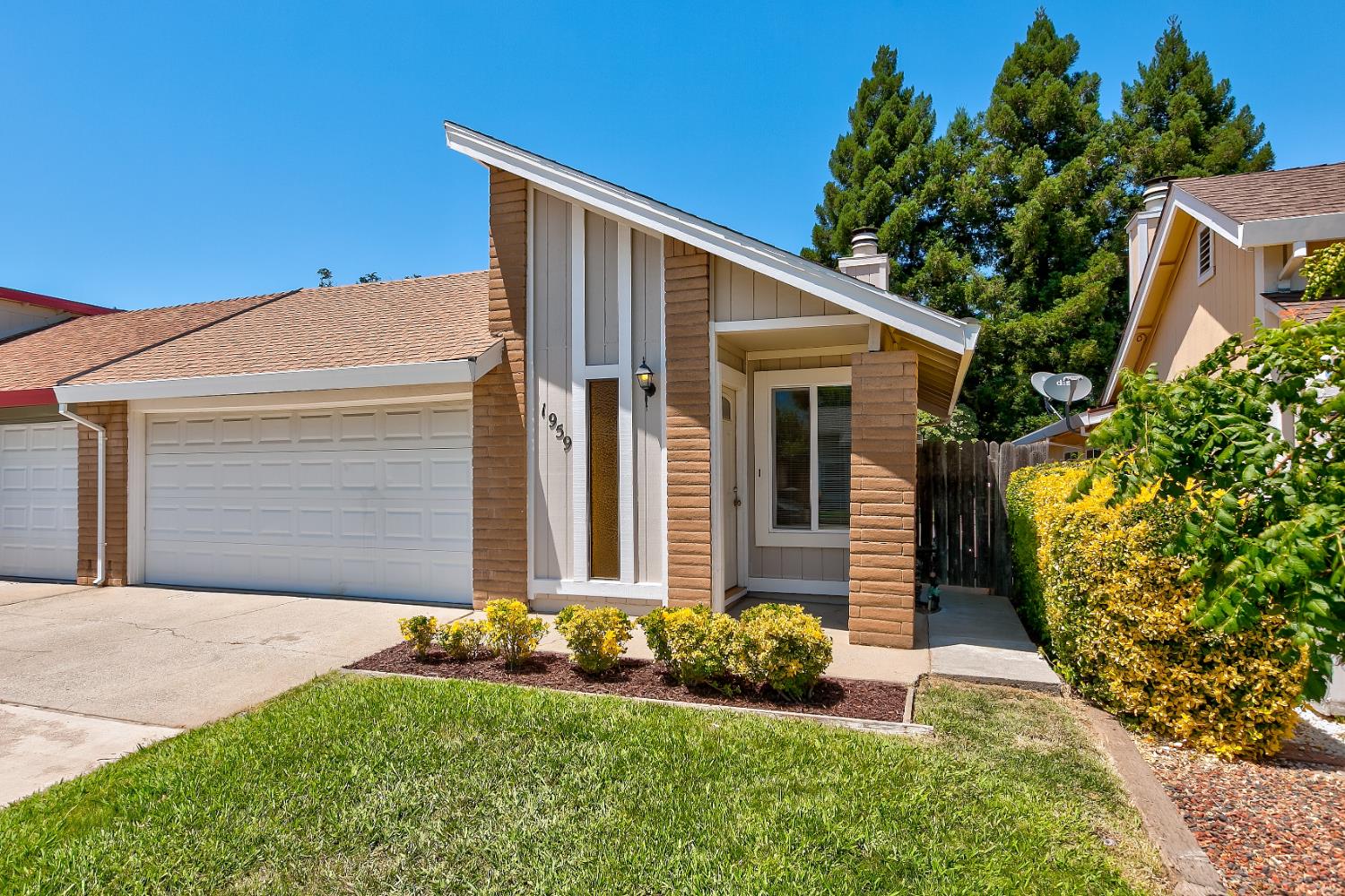 1959 Inglis Way