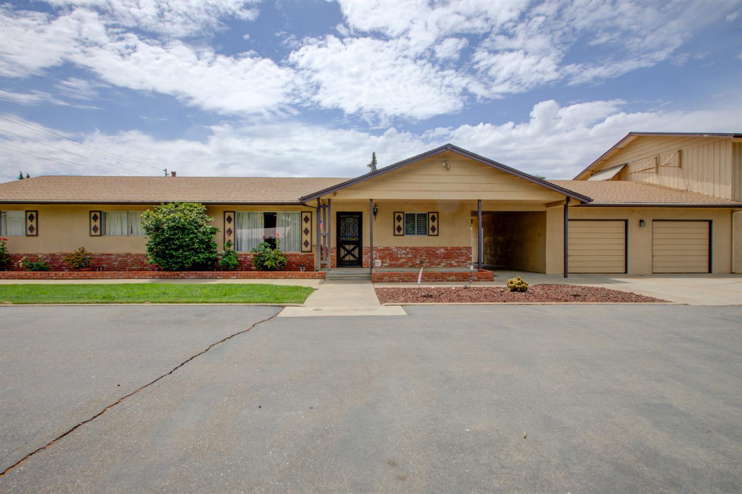 1729 Beverly Drive