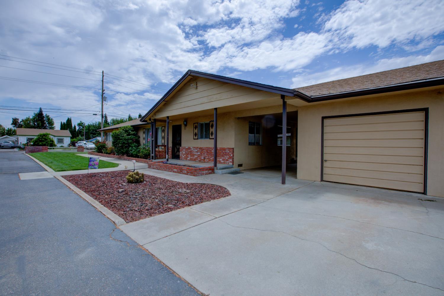 1729 Beverly Drive